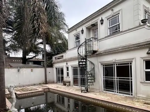 Casa en Alquiler de 5 dormitorios