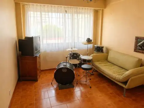 Departamento en Venta en Flores, USD 134.000