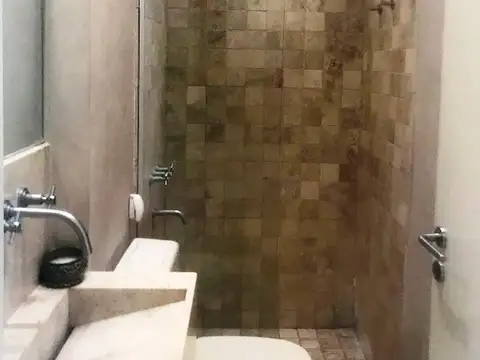 Casa 5 ambientes con 5 baños
