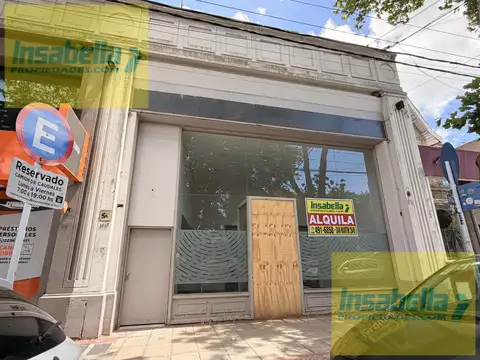 Excelente Local en  Alquiler