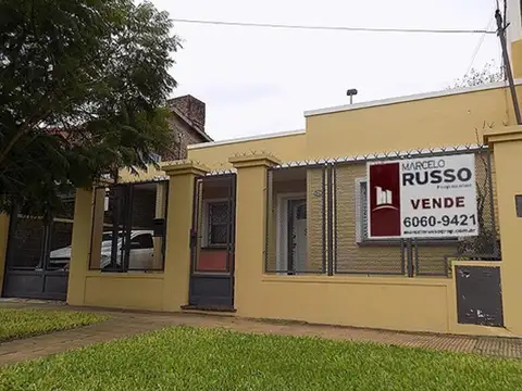 Impecable Casa 3 Ambientes  Bº Inglés