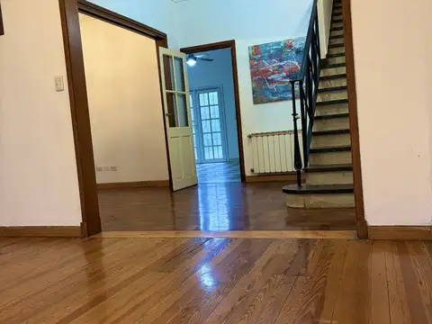 Casa en Venta en Olivos, USD 445.000