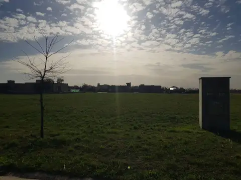 MAIPU  2250  BARRIO BELLEVILLE