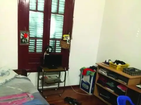 Casa 6 ambientes con 3 baños
