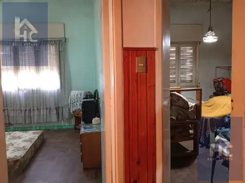 Venta de dos casas de 3 ambientes en un mismo lote en Remedios de Escalada