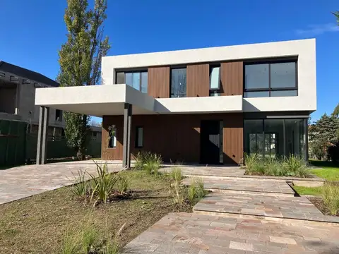 Canning Casa Venta Saint Thomas Este 7 Ambientes Canning