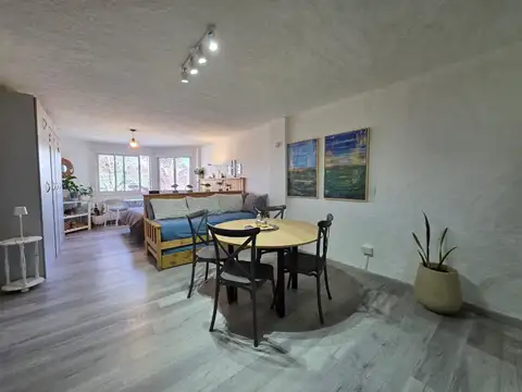 MONOAMBIENTE VENTA /PERMUTA UBICACIÓN ESTRATÉGICA
