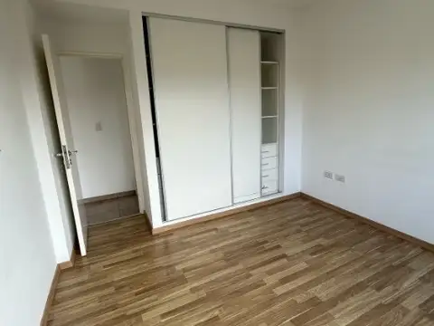 Departamento en Venta en Bernal, USD 80.000