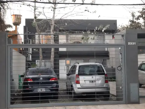 Duplex de 3 ambientes- Venta Castelar