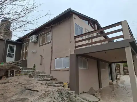 Casa en Venta en Las Mojarras, Villa Parque Siquiman
