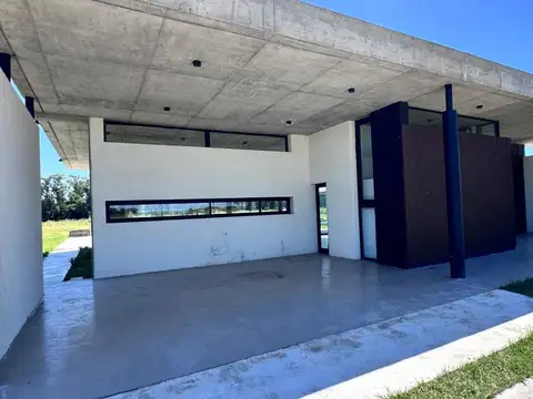 ESTANCIAS VILLA MARÍA AL GOLF | CASA A ESTRENAR