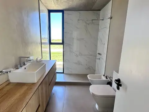 ESTANCIAS VILLA MARÍA AL GOLF | CASA A ESTRENAR
