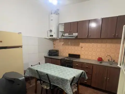 Depto Tipo Casa 2 ambientes con 1 baño