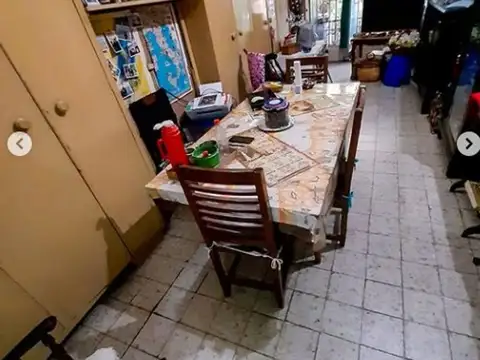 Casa 3 ambientes con 1 baño