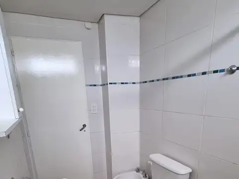 Chacabuco 400, Piso 1