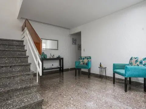 Depto Tipo Casa en Venta 53 años
