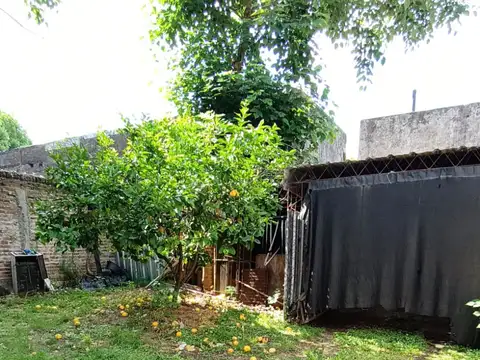 Casa 3 ambientes con 2 baños