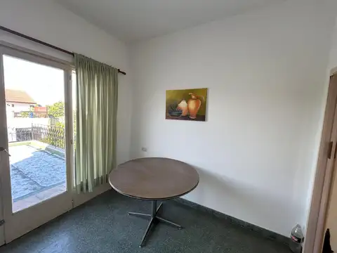 Depto Tipo Casa en Venta 40 años