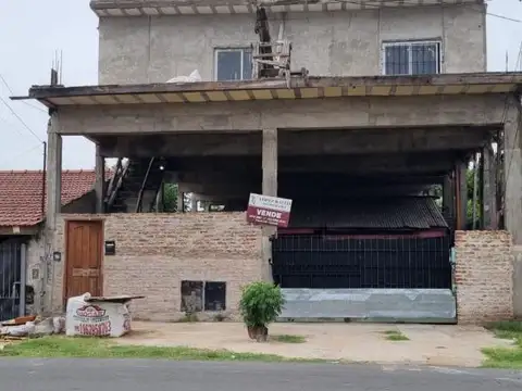 CASAS (2) LOTE 10 x 40 EN LOMAS-TOMA MENOR VALOR PARTE PAGO