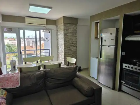 VENTA PERMUTA DEPTO 2 AMB BALCON COCHERA MORON