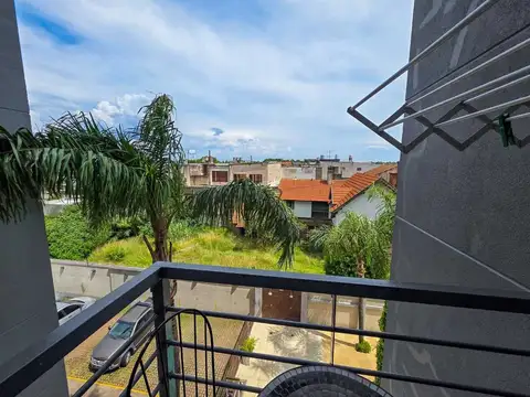 VENTA PERMUTA DEPTO 2 AMB BALCON COCHERA MORON