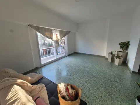 Depto Tipo Casa en Venta al Este