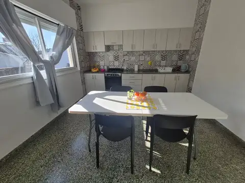 Depto Tipo Casa 3 ambientes con 1 baño