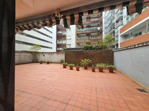 DepartamentoAlto Palermo, 218 m, Tipo Casa con Gran Patio, Cochera y Baulera en Palermo