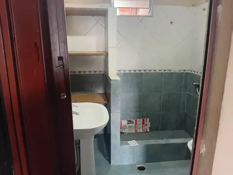 Casa de 2 plantas – 4 dormitorios en Moron