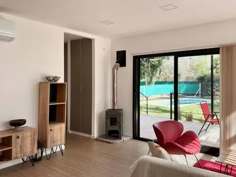 Casa 3 ambientes con 1 baño