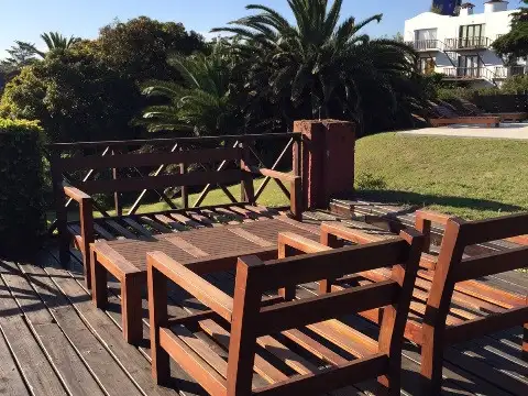 Casa en Alquiler Temporal con 1 cochera