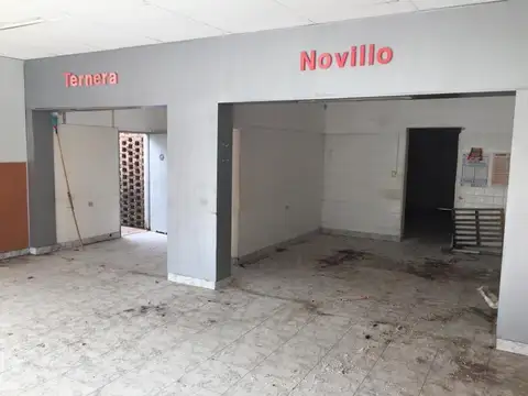 Local en Venta Via Pública
