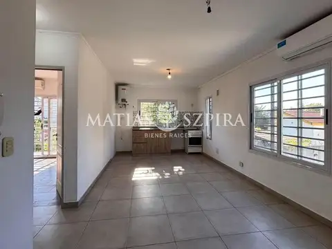 Departamento 2 ambientes. | Rivadavia 900