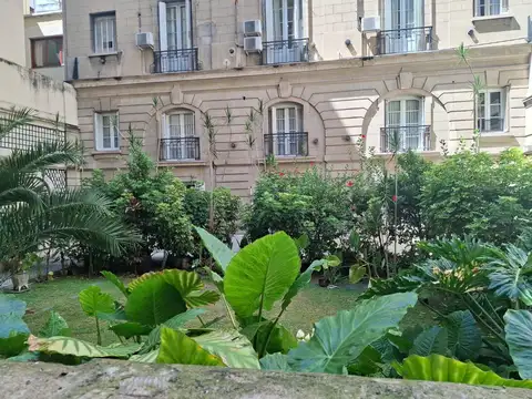 Departamento de Categoría Apto Profesional en Edificio Emblemático del Arq. Alejandro Bustillo