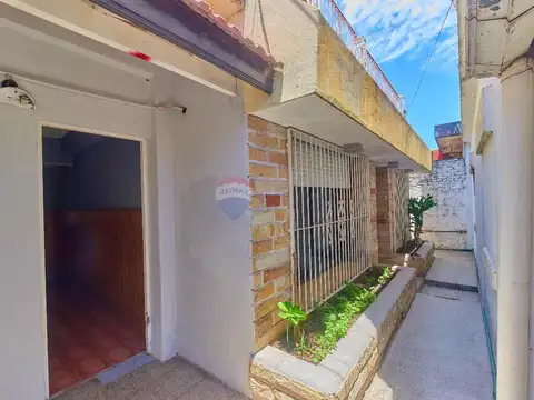 Depto Tipo Casa en Venta en Berazategui, USD 65.000