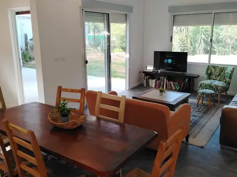 Avenida Tres y Benteveo 100