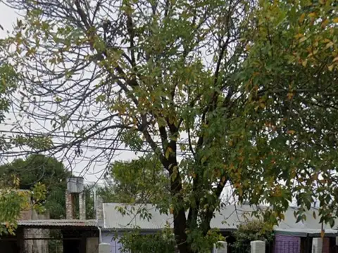 VENTA CASA CENTRICA - PILAR