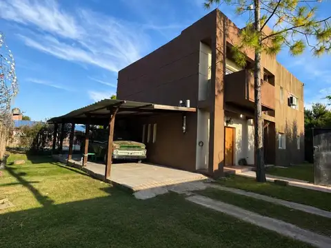 Casa - Francisco Alvarez