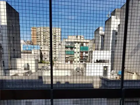 Junín 1000, Piso 6