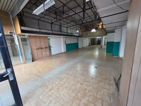 Local en Venta en Martínez, USD 390.000