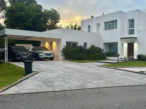 Casa en Venta en Mayling Club De Campo, Countries y Barrios Cerrados en Pilar