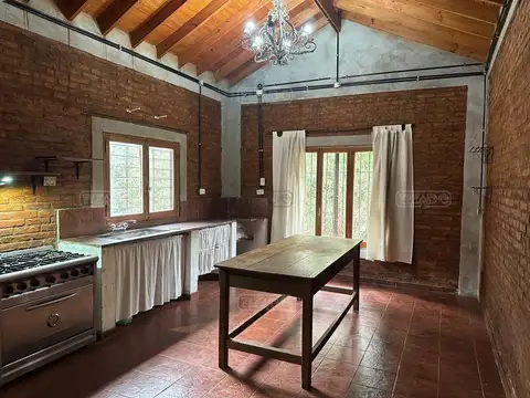Casa en Alquiler en Francisco Alvarez, USD 1.000