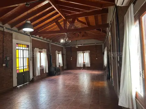 Casa en Alquiler de 3 dormitorios
