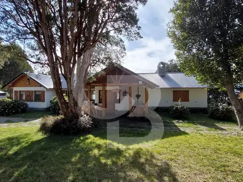 Av Campanario al 600