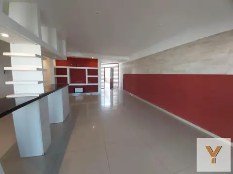 Casa en venta - 2 Dormitorios 1 Baño - Cocheras - 180Mts2 - Altos de San Lorenzo, La Plata