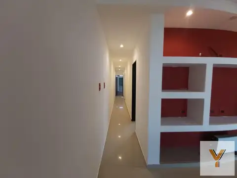 Casa 3 ambientes con 1 baño