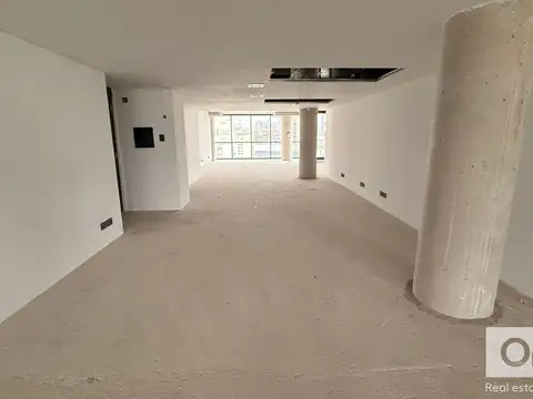 Oficina en ALQUILER Pasante 2 cocheras Piso Alto!!!