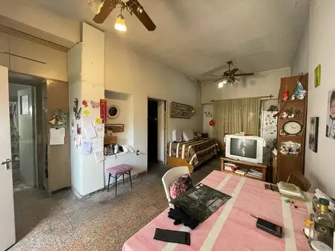 Depto Tipo Casa en Venta con 1 cocheras
