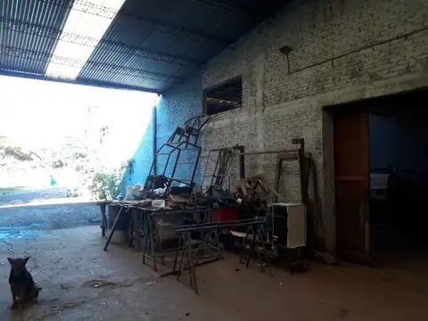 Av. Arturo Illia 300