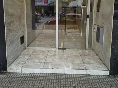 avenidas pueyrredon 1100, Piso 9